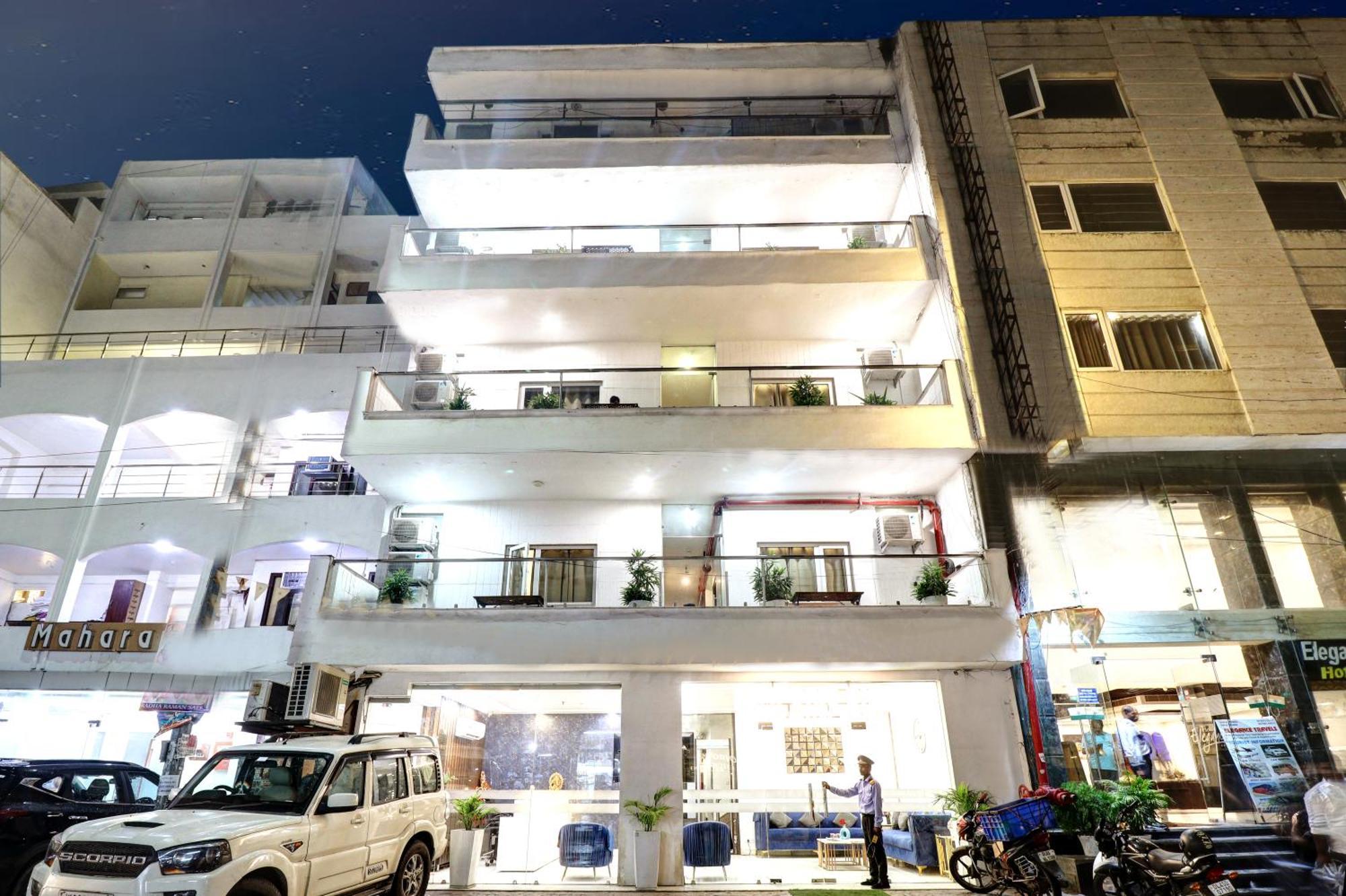 Hotel Emporio Dx - New Delhi Railway Station - Paharganj Экстерьер фото